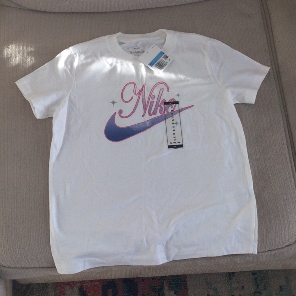 Nike White T-Shirt